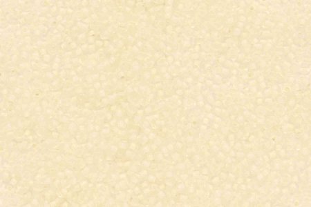 Бисер чешский круглый PRECIOSA 8/0 прозрачный/с цветной серединкой фосфоресцентный бело-светло-зеленый (68102), 50г