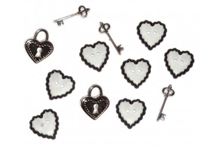 Набор пуговиц декоративных пластиковых Сердца и ключики, 12шт, 2-2,5см