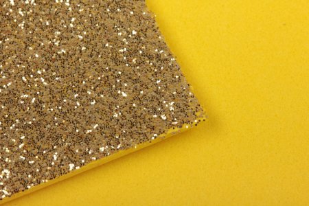 Фоамиран с глиттером, светло-золотой (H008), 2мм, 20*30см