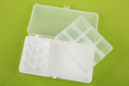 Коробка пластиковая для мелочей TRIVOL 6, белый