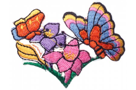 Термонаклейка бабочка на цветах, 7,5*5,5см