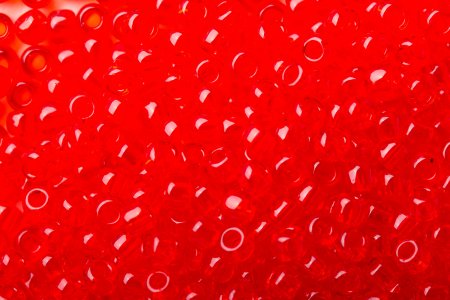 Бисер японский круглый ТОНО 10/0 полупрозрачный светло-красный (05), 10г