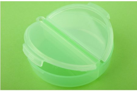 Коробка пластиковая для мелочей GAMMA, круглая, 5,5см, салатовый
