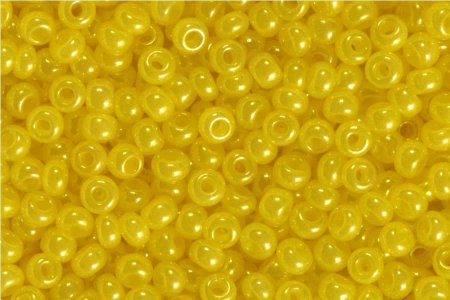 Бисер чешский круглый PRECIOSA 10/0 непрозрачный/перламутровый яркие оттенки желтый (17186), 50г